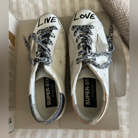 Golden Goose Super-Star Love print sneakers - size 39 ( 8 1/2 women’s) - Picture 3 of 12
